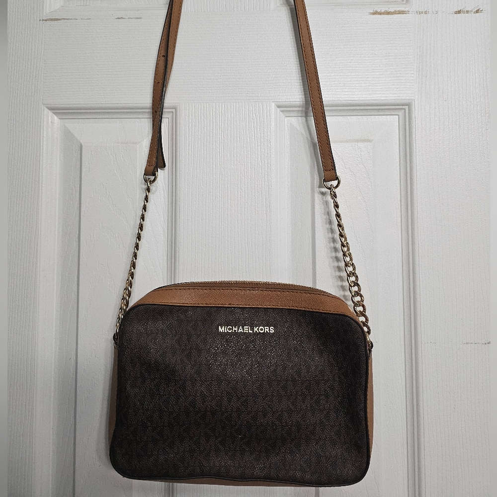 Michael Kors Crossbody Purse